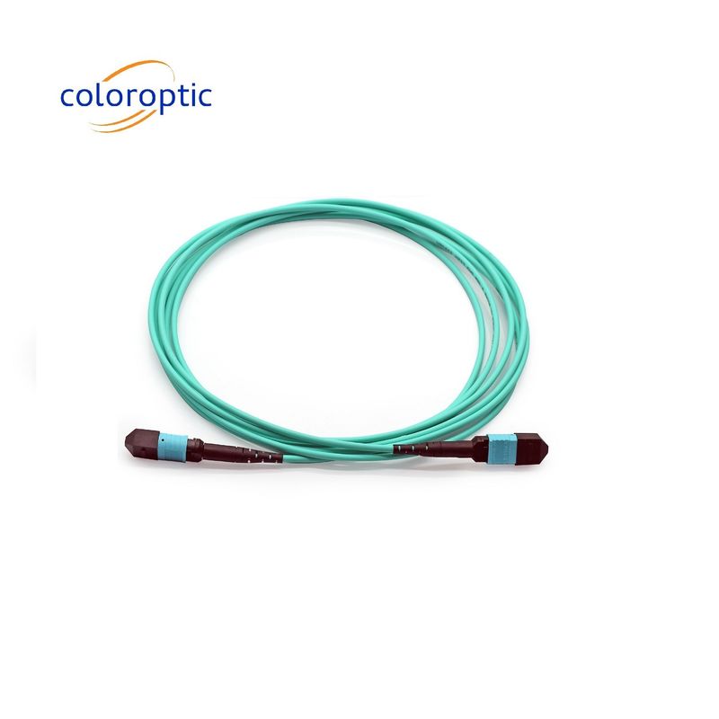 MTP MTP Weiblich auf weiblich Glasfaser-Pflasterkabel OM3 100 / 400G PVC / LSZH